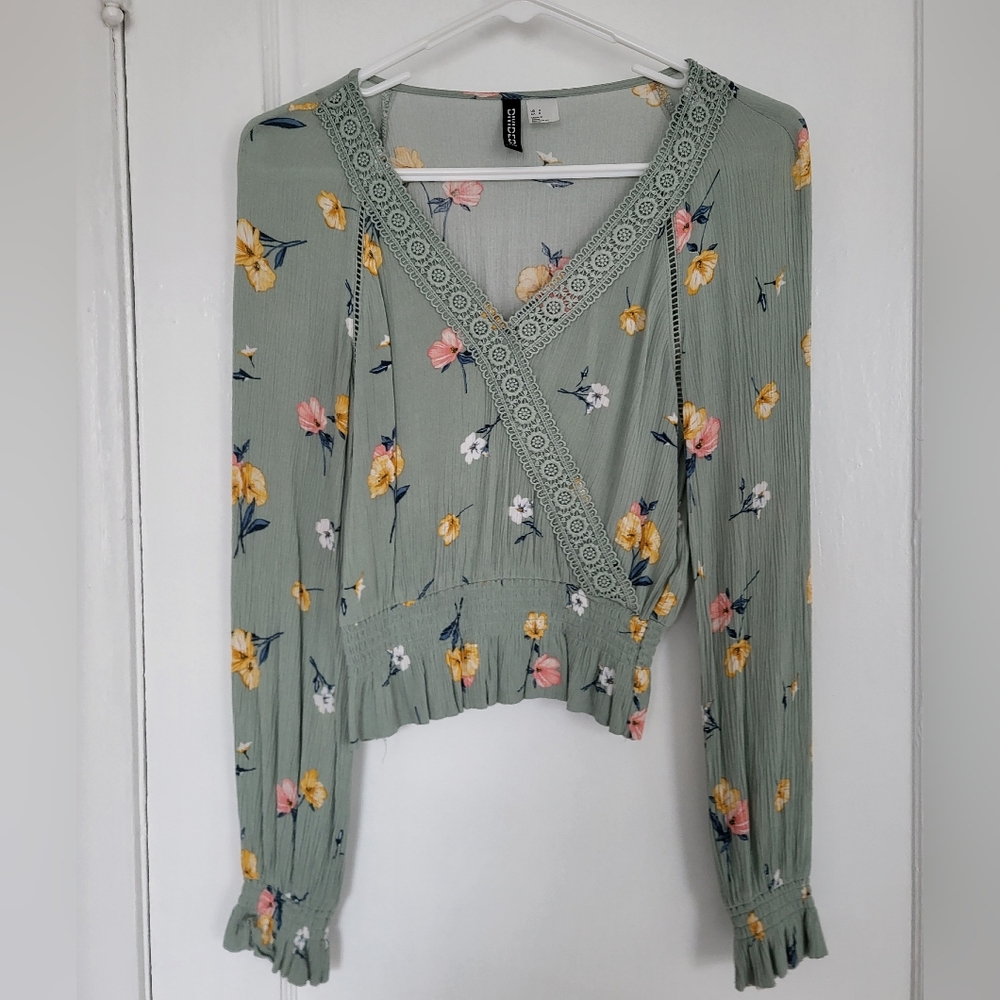 H&M Floral Green Long Sleeve Top